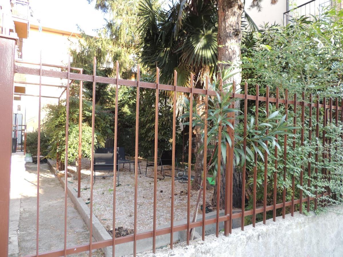 Ferienwohnung Appa49 Vicino Ospedale Borgo Roma, Fiera E Univr Verona Exterior foto